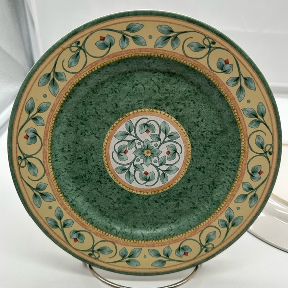 Set of 2 Pfaltzgraff French Quarter Salad Plate Plates - Picture 4 of 4